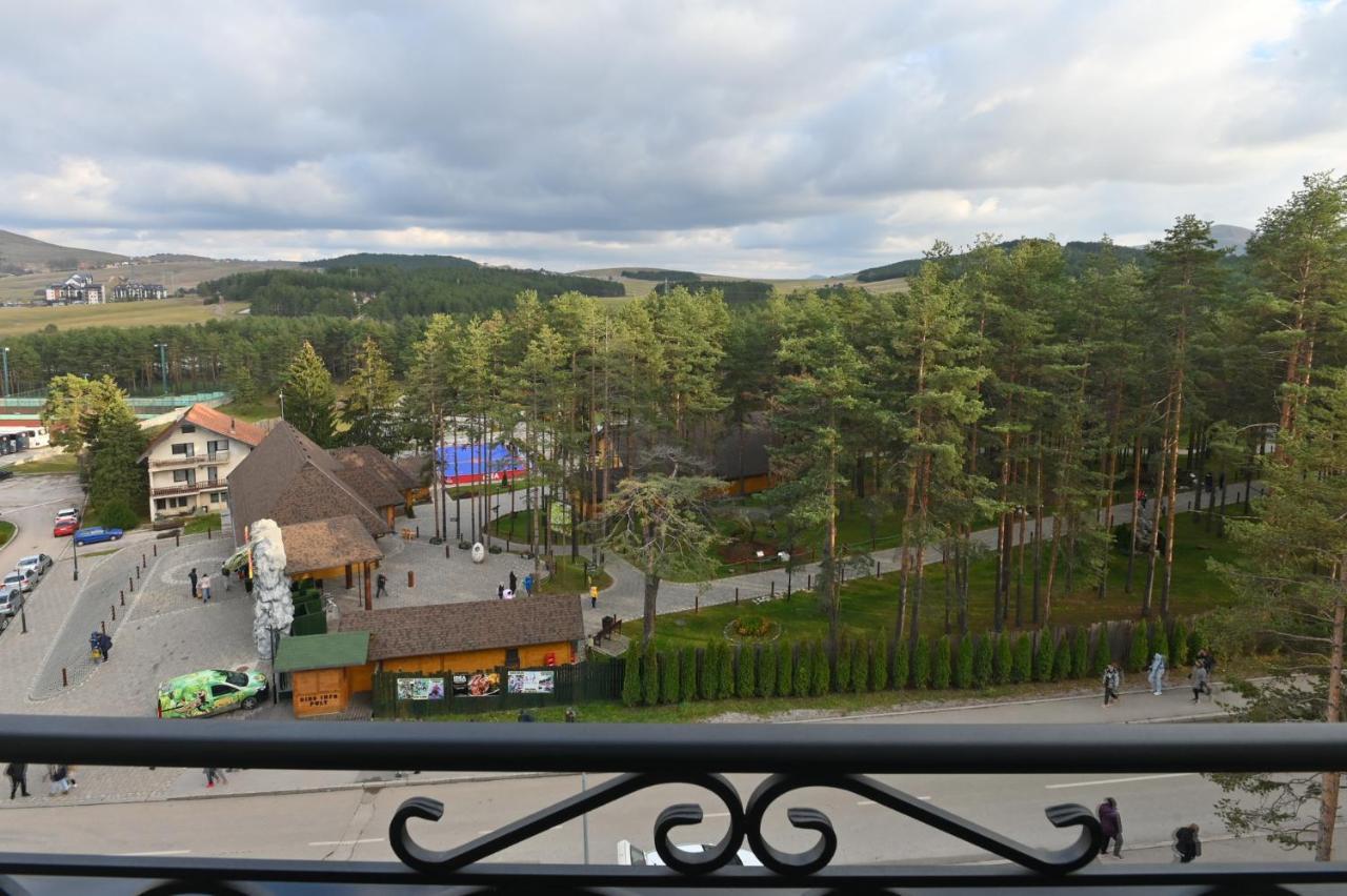 Dino Pogled Zlatibor -Odlicna Lokacija -Besplatan Parking U Objektu Apartment Exterior photo